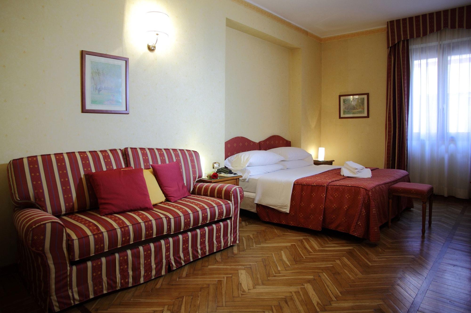 Hotel Cavour Rapallo Buitenkant foto