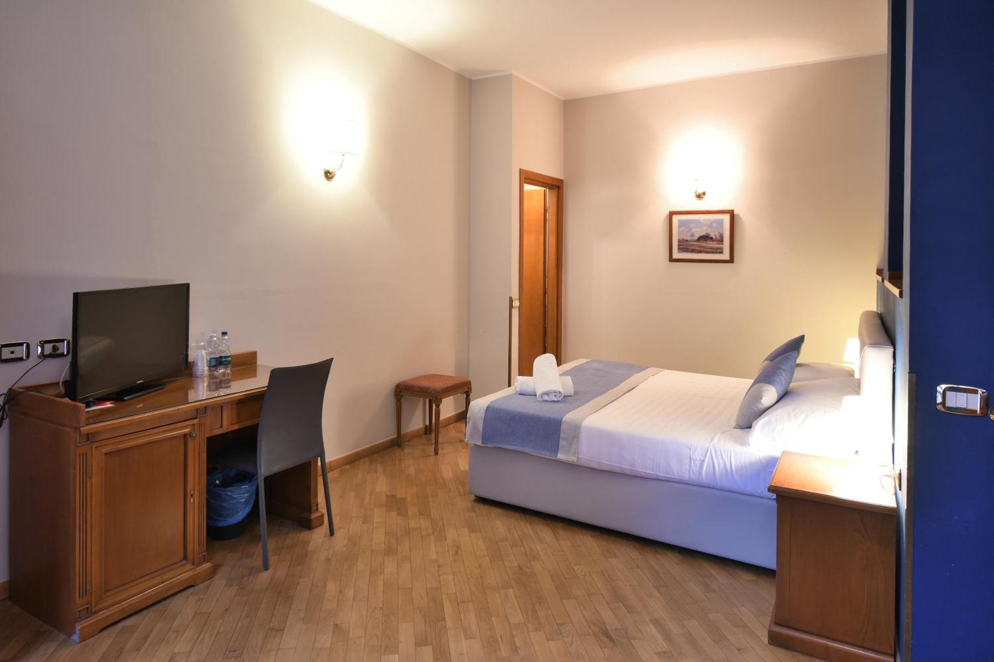 Hotel Cavour Rapallo Buitenkant foto
