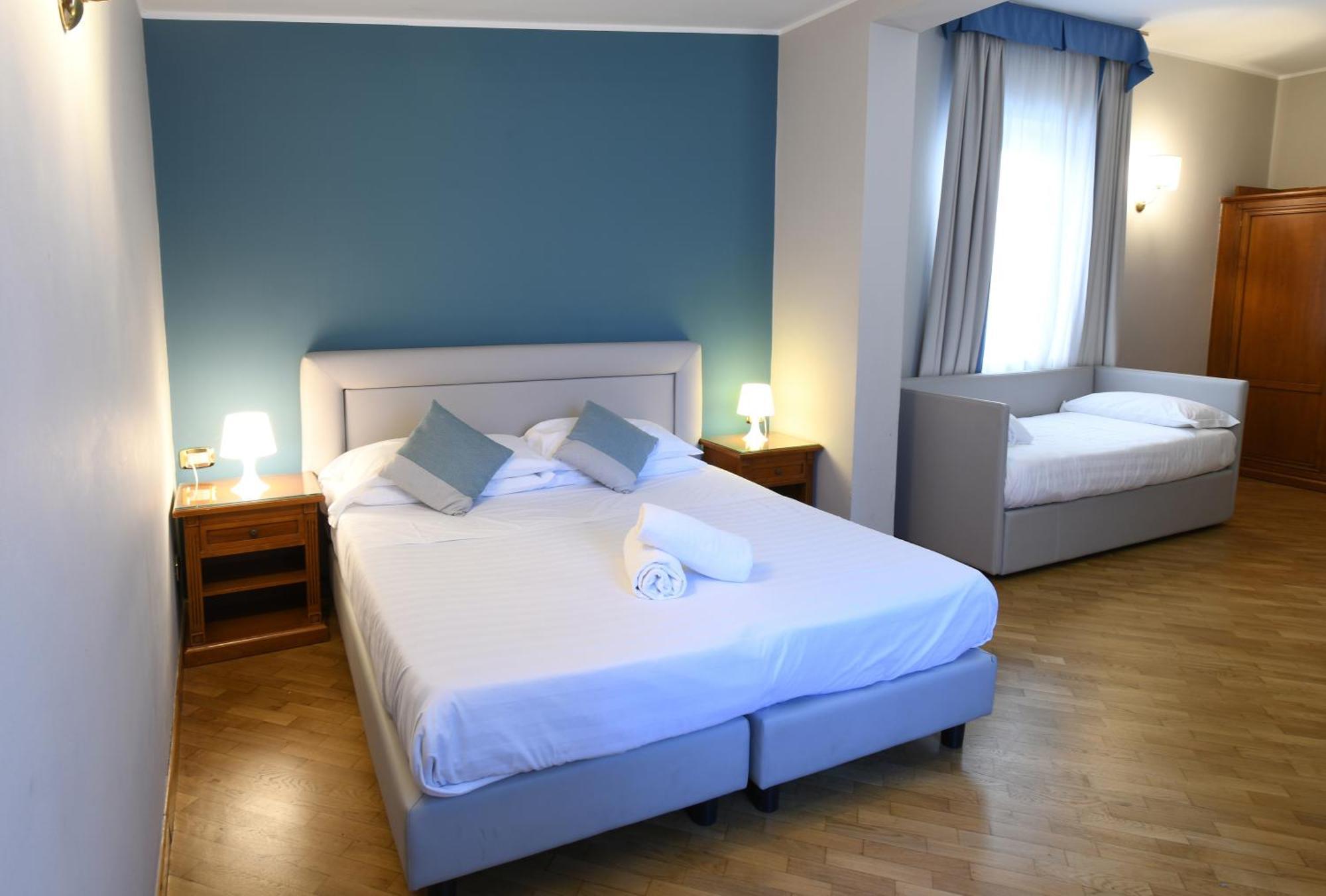 Hotel Cavour Rapallo Buitenkant foto