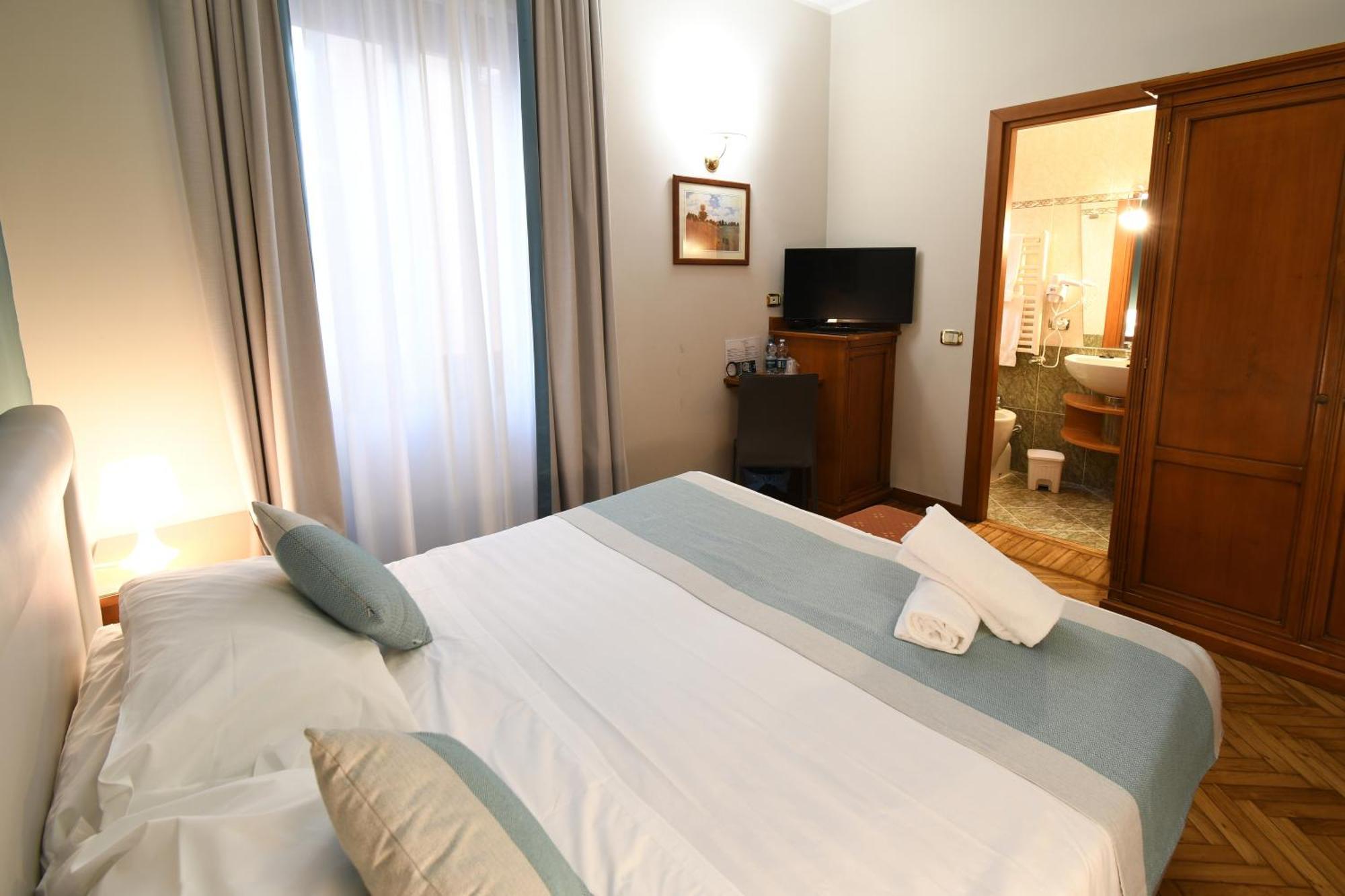 Hotel Cavour Rapallo Buitenkant foto