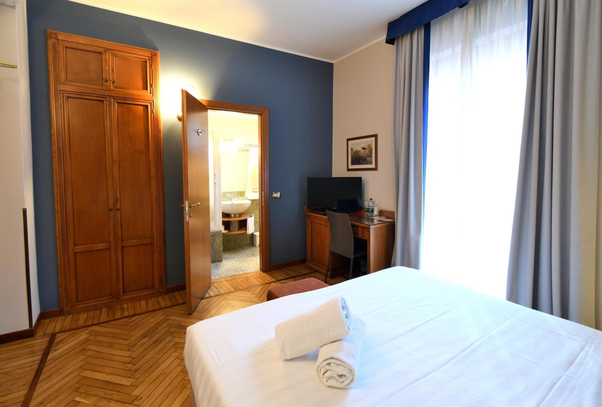 Hotel Cavour Rapallo Buitenkant foto